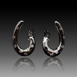 Boucles d'oreilles Boucheron "Massai" Or gris 18k Diamants  