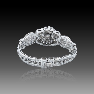 Bracelet Or gris 18 K avec 5.0 Cts de Diamants environ G-H-VS-SI