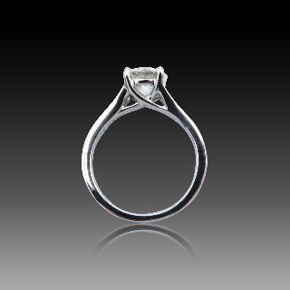 Solitaire en Or gris 18 Cts avec Diamant brillant 1,41 Cts H-VS1 + 0,31 Cts