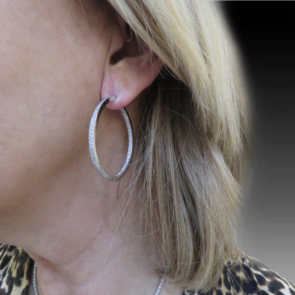 Boucles D'oreilles Miore Or Blanc 9 Carats - 16 Diamants 0.11 Ct - Créoles Rondes Brillantes