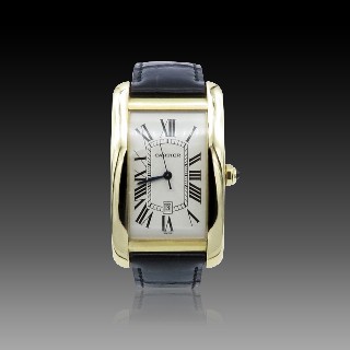 Montre Cartier Tank Américaine Homme Or Jaune 18k grand modèle vers 2001.