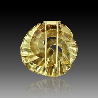 Broche Mauboussin Or jaune 18 Cts Vers 1970 . 21,10 Grs