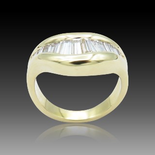 Bague Or Jaune 18k avec Diamants Baguettes. Taille 51