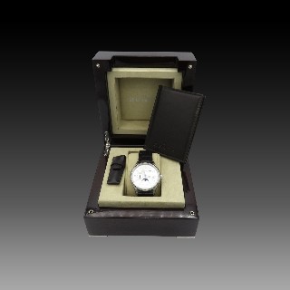 Montre Zenith Elite Moonphase de 2013 Acier Automatique . Boite et papiers . Montre Zenith Elite Moonphase de 2013 Acier Automatique . Boite et papiers .