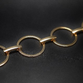 Bracelet Boucheron "Madone" Or 18k Boite et Papiers d'origine. Bracelet Boucheron "Madone" Or 18k Boite et Papiers d'origine.