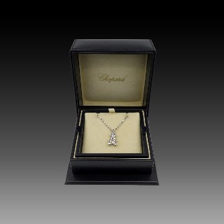 Collier Pendentif Chopard Happy Diamonds Ourson Or gris 18k Diamants .