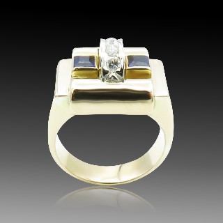 Bague "Tank" 1940 or jaune 18 k et platine avec diamants et verneuils 