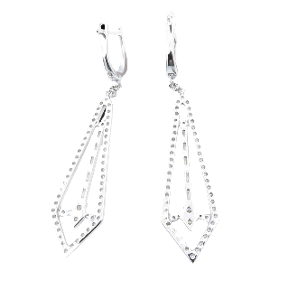 Boucles d'Oreilles Pendantes en or gris 18k avec 0.99 Cts de Diamants G-VS. Boucles d'Oreilles Pendantes en or gris 18k avec 0.99 Cts de Diamants G-VS.