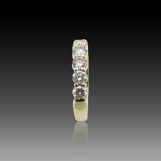 Demi Alliance or jaune 18k avec 1.26 Cts de Diamants Brillants . Taille 59/60.