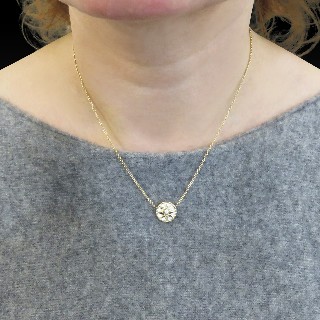 Collier Pendentif  Dior "Rose des Vents" Or jaune 18k nacre et diamants de 2019