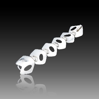 Bracelet Articulé 6 motifs en Argent massif. 18 cm. 147,30 Gr