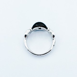 Bague Damiani "Dentelle" Or gris 18k diamants et Onyx . Taille 55. 