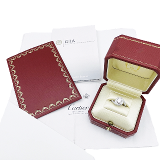 Bague Cartier en Platine massif avec Diamant 0.71 Ct. D/VS2.(GIA) . Prix neuf : 15700€