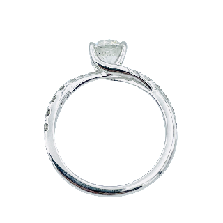 Solitaire en or gris 18k avec Diamant de 0,75 Ct .G/SI2 .Certificat HRD.