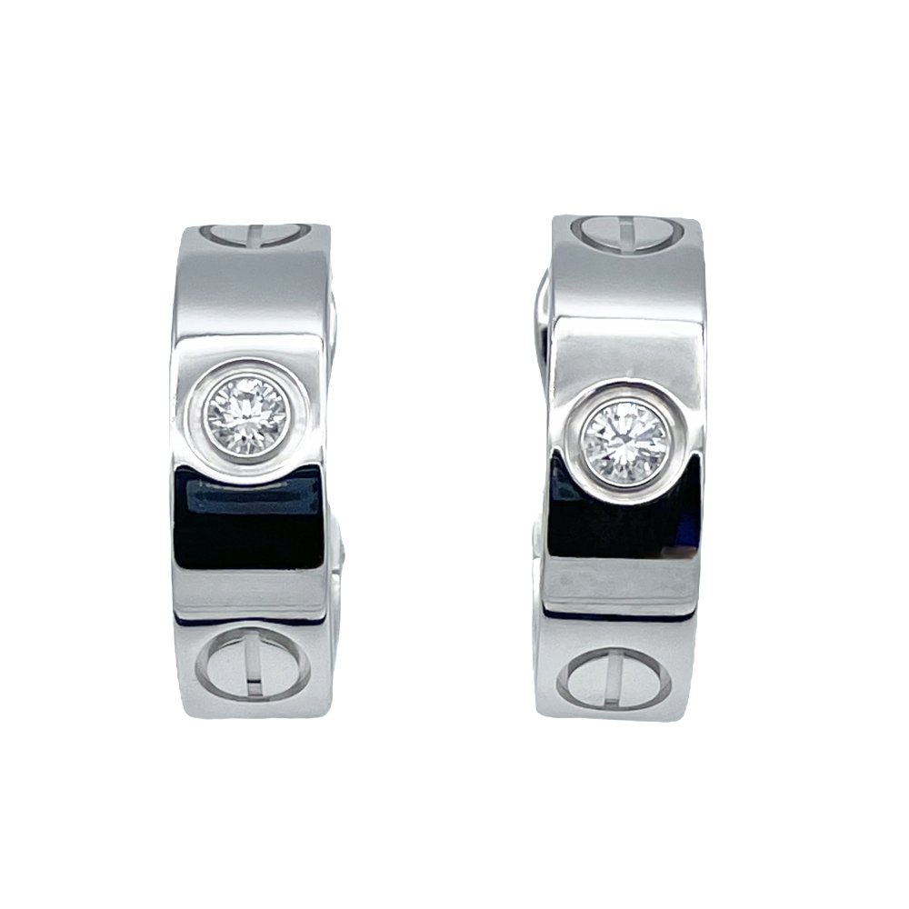Boucles d'oreilles Cartier Love 2 Diamants en or gris 18k vers 2015. Boucles d'oreilles Cartier Love 2 Diamants en or gris 18k vers 2015.