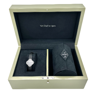 Montre Van Cleef & Arpels Alhambra Petit modèle de 2021 Diamants Or gris 18k