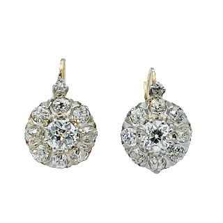 Boucles d'oreilles Dormeuses en or 18k et Platine vers 1930 avec Diamants