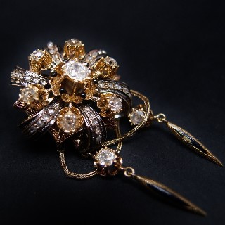 Broche en Or 18 Cts et Argent avec Diamants. Vers 1890