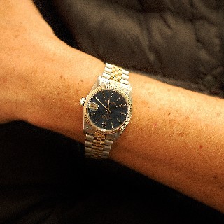 Montre Rolex Oyster Datejust Médium Or et Acier de 1986 . Cadran Bleu. Ref : 68273 . Montre Rolex Oyster Datejust Médium Or et Acier de 1986 . Cadran Bleu. Ref : 68273 .