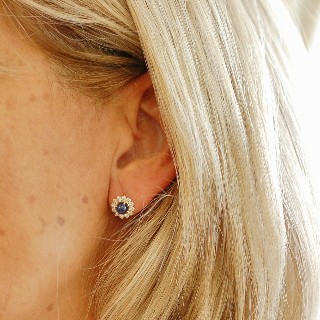 Boucles Oreilles Or 18 Cts avec Diamants et Saphirs Cabochons