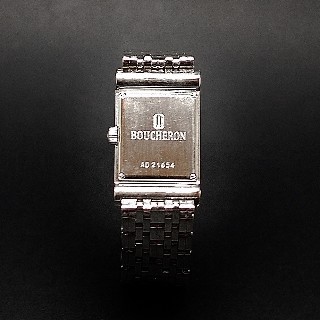 Montre Boucheron "Reflet" Dame Petit modèle. quartz . vers 2000. Montre Boucheron "Reflet" Dame Petit modèle. quartz . vers 2000.