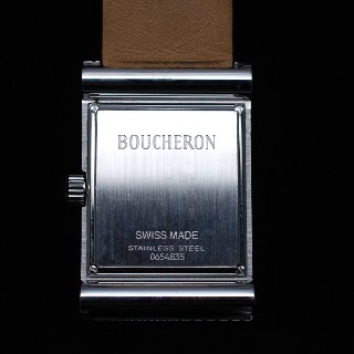 Montre Boucheron "Reflet" de Dame Moyen modèle à quartz . Montre Boucheron "Reflet" de Dame Moyen modèle à quartz .