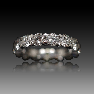 Alliance or gris 18k avec 3,54 Cts de Diamants Brillants G-VS. Taille 51.