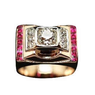 Bague Tank vintage vers 1940 en Or 18K et Platine avec Diamants et Verneuils. Bague Tank vintage vers 1940 en Or 18K et Platine avec Diamants et Verneuils.