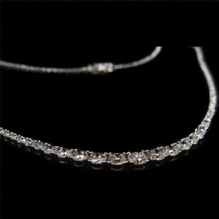 Collier "Rivière" Diamants 5.90 Cts G-VS en Or gris 18k  