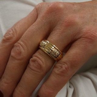 Bague Boucheron or jaune 18 k, anneaux interchangeables,  Diamants ,Corail et Bois.