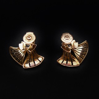 Boucles d'oreilles en or rose 18k avec Diamants Vers 1940. Motif éventail. Boucles d'oreilles en or rose 18k avec Diamants Vers 1940. Motif éventail.