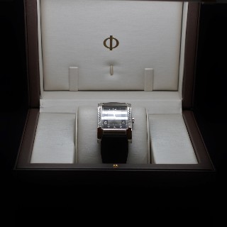 Montre Baume et Mercier Dame Hampton Diamants Acier Quartz de décembre 2015.