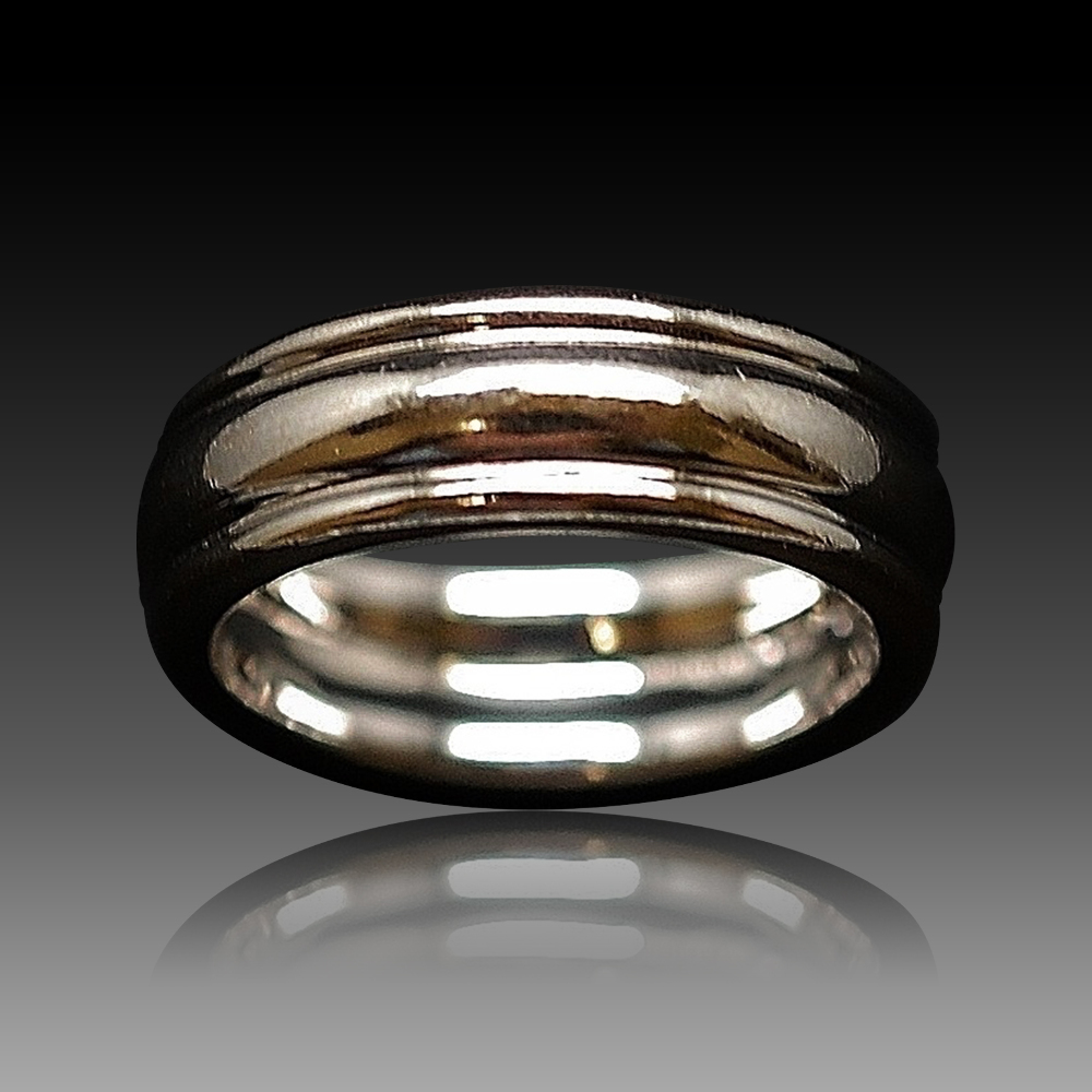 Alliance Boucheron Or gris 18k Massif . Taille 50 . Alliance Boucheron Or gris 18k Massif . Taille 50 .