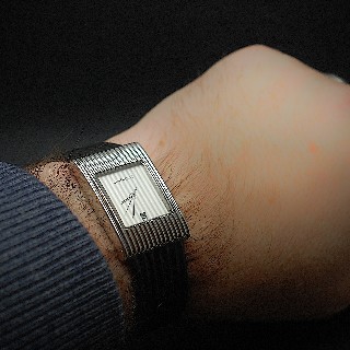 Montre Boucheron "Reflet" pour Homme grand modèle à quartz . Montre Boucheron "Reflet" pour Homme grand modèle à quartz .