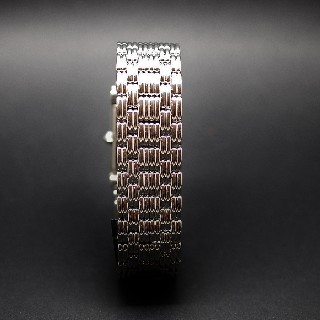 Montre Boucheron "Reflet" de Dame Moyen modèle à quartz . Montre Boucheron "Reflet" de Dame Moyen modèle à quartz .