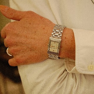 Montre Boucheron "Reflet" de Dame Moyen modèle à quartz . Montre Boucheron "Reflet" de Dame Moyen modèle à quartz .