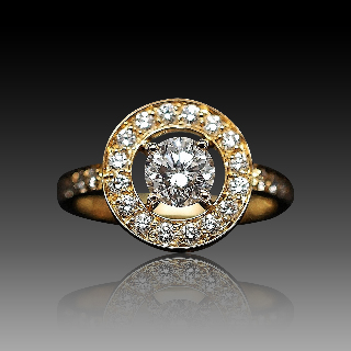 Bague Boucheron "Ava rond" en Or jaune 18k et diamants.Taille 49-50