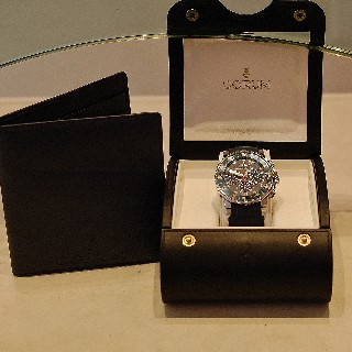 Montre Corum Admiral Cup Chronographe Homme Acier de 2009 Automatique. 43 mm.