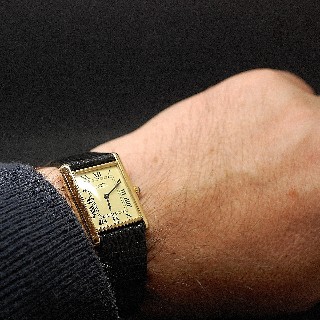 Montre Cartier homme "Must Tank" Vermeil mécanique de 1980.  