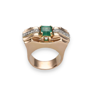Bague Tank Vers 1940 – Or Jaune 18k – Émeraude 0.7...