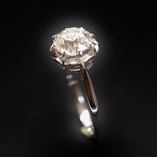 Solitaire en platine avec Diamant brillant de 1.67 Cts I-SI2 .