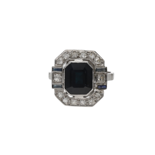 Bague Art Déco Saphir 3 ct & Diamants – Platine –...