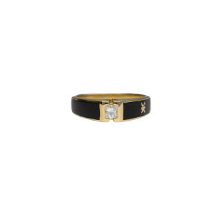 Bague Korloff – Or jaune 18k, émail noir et diamant...