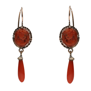 Boucles d’Oreilles Camées Corail & Pampilles –...