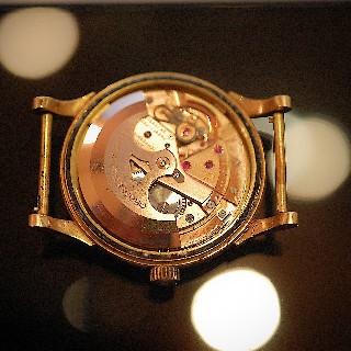 Montre Omega Vintage Constellation Pie-Pan Automatique en Or rose 18k  Vers 1960.  