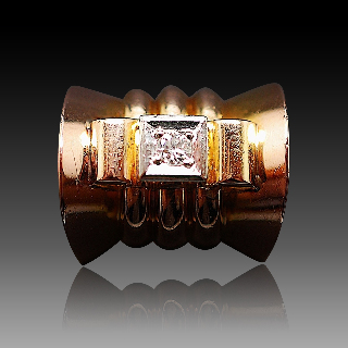 Bague Tank vintage vers 1940 en Or 18K et Platine avec Diamant . Bague Tank vintage vers 1940 en Or 18K et Platine avec Diamant .