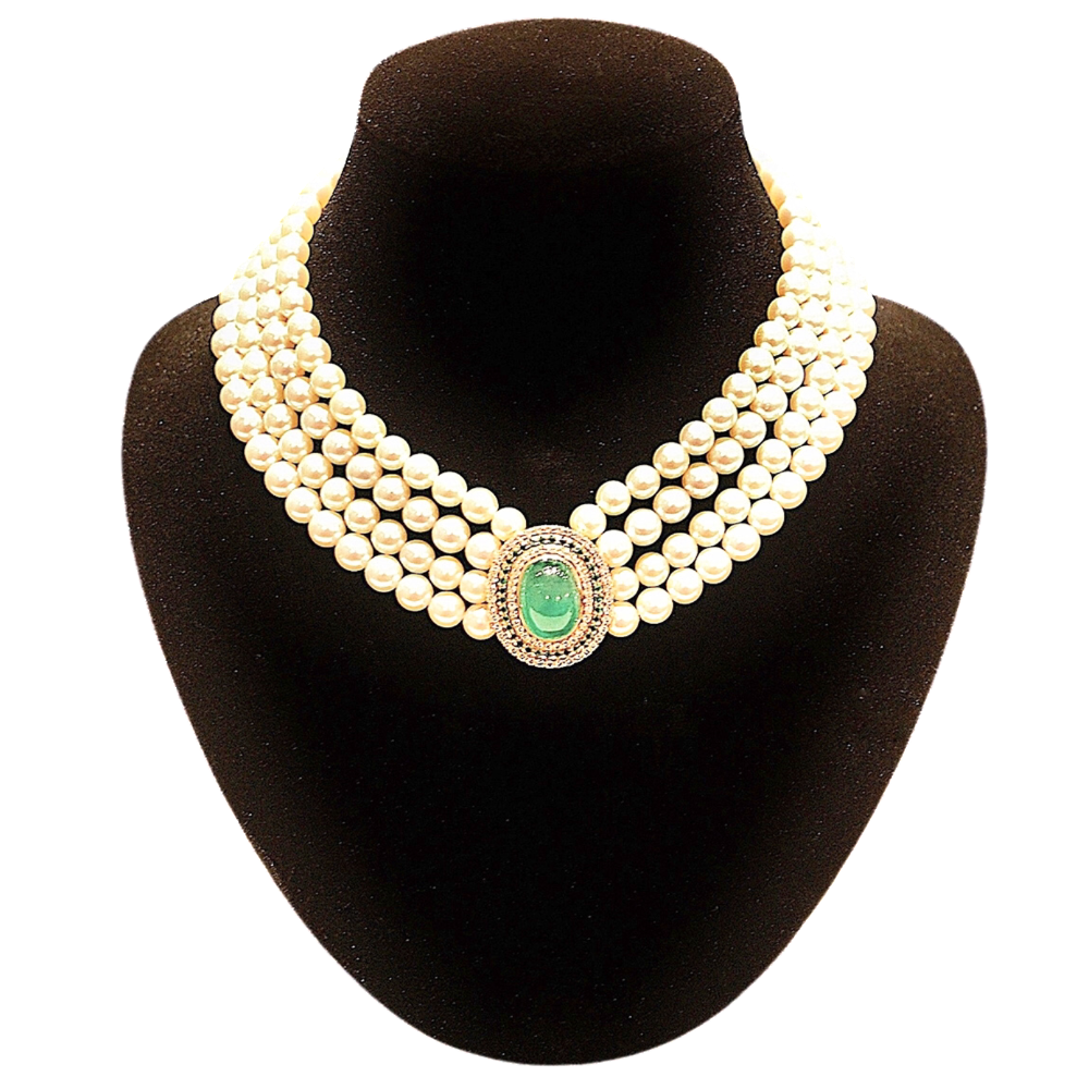 Collier de Perles de Culture 4 rangs Emeraudes et Diamants.