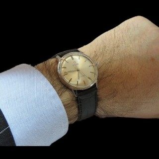  Montre Omega Seamaster Acier Vers 1964. 34 mm. Automatique.