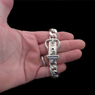 Bracelet Hermes en Argent . modèle Sellier. 69,0Grs.