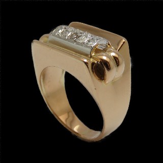 Bague Tank vintage vers 1940 en Or 18K et Platine avec Diamants .